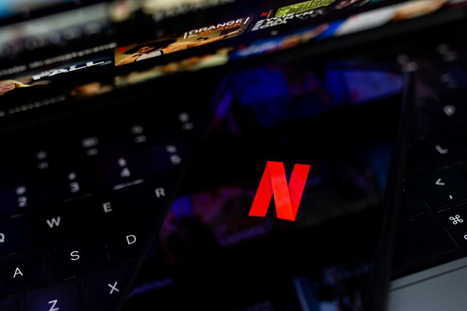 Netflix logo on keyboard (@GettyImages)